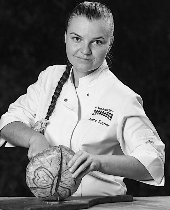 ANITA ŠUMER